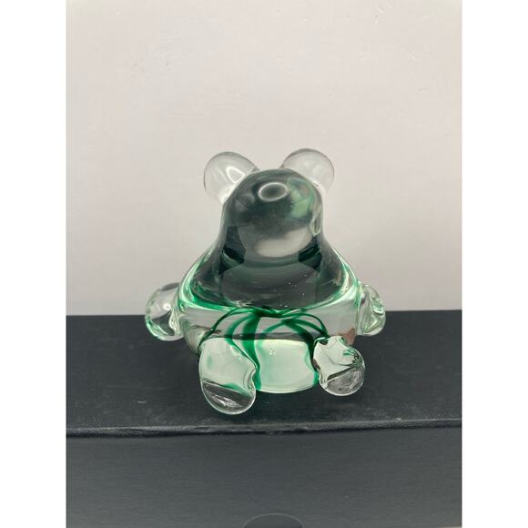 Vintage Clear Glass Art Frog with Green Swirls Paperweight 3" Tall - Picture 2 of 7